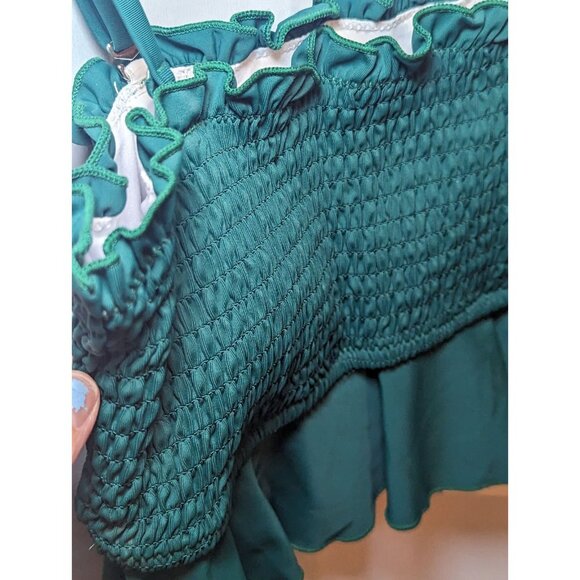 Cupshe Army Green Ruffle Swim Top Size Small - Picture 2 of 10